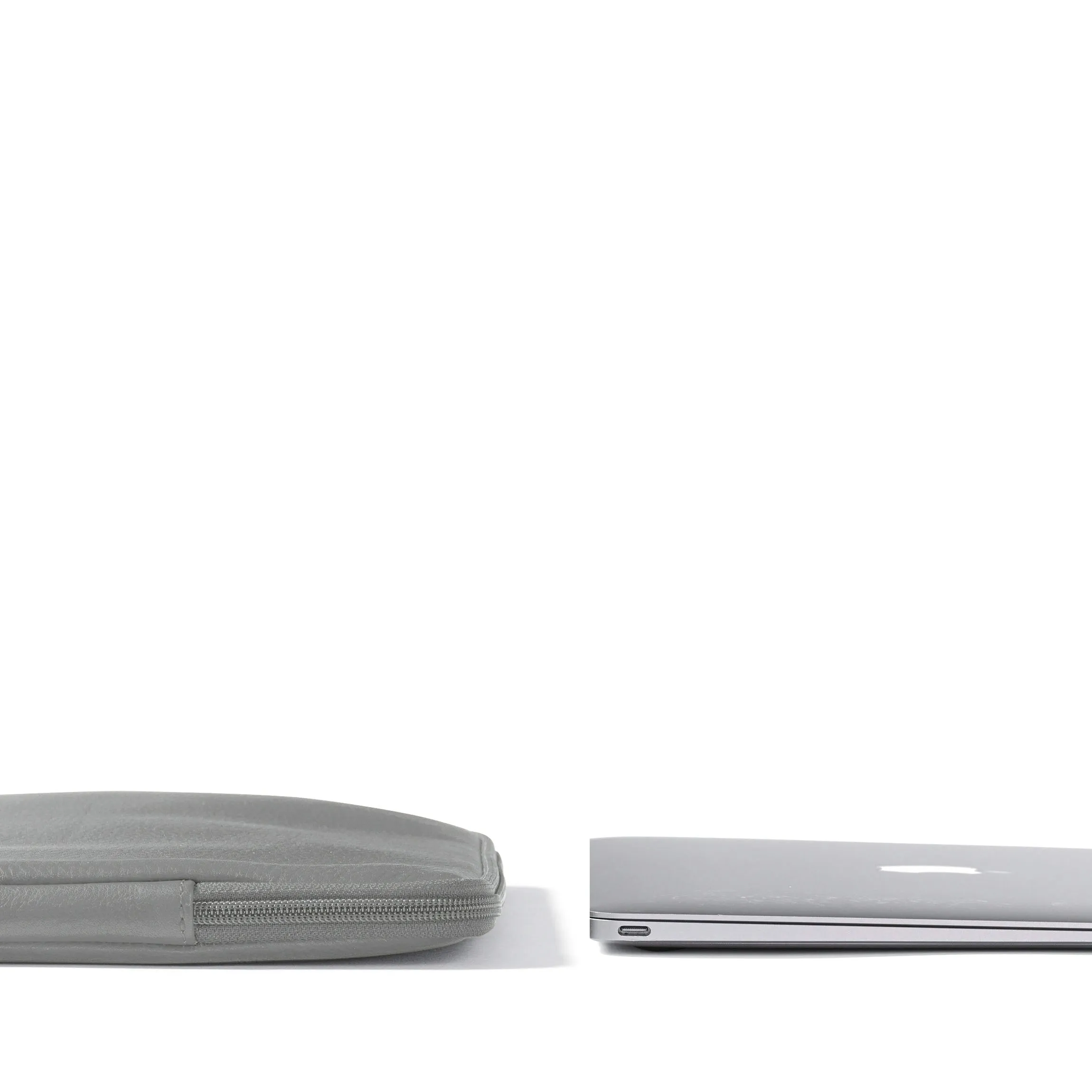 13/14 Inch Slim Laptop Sleeve Smoke