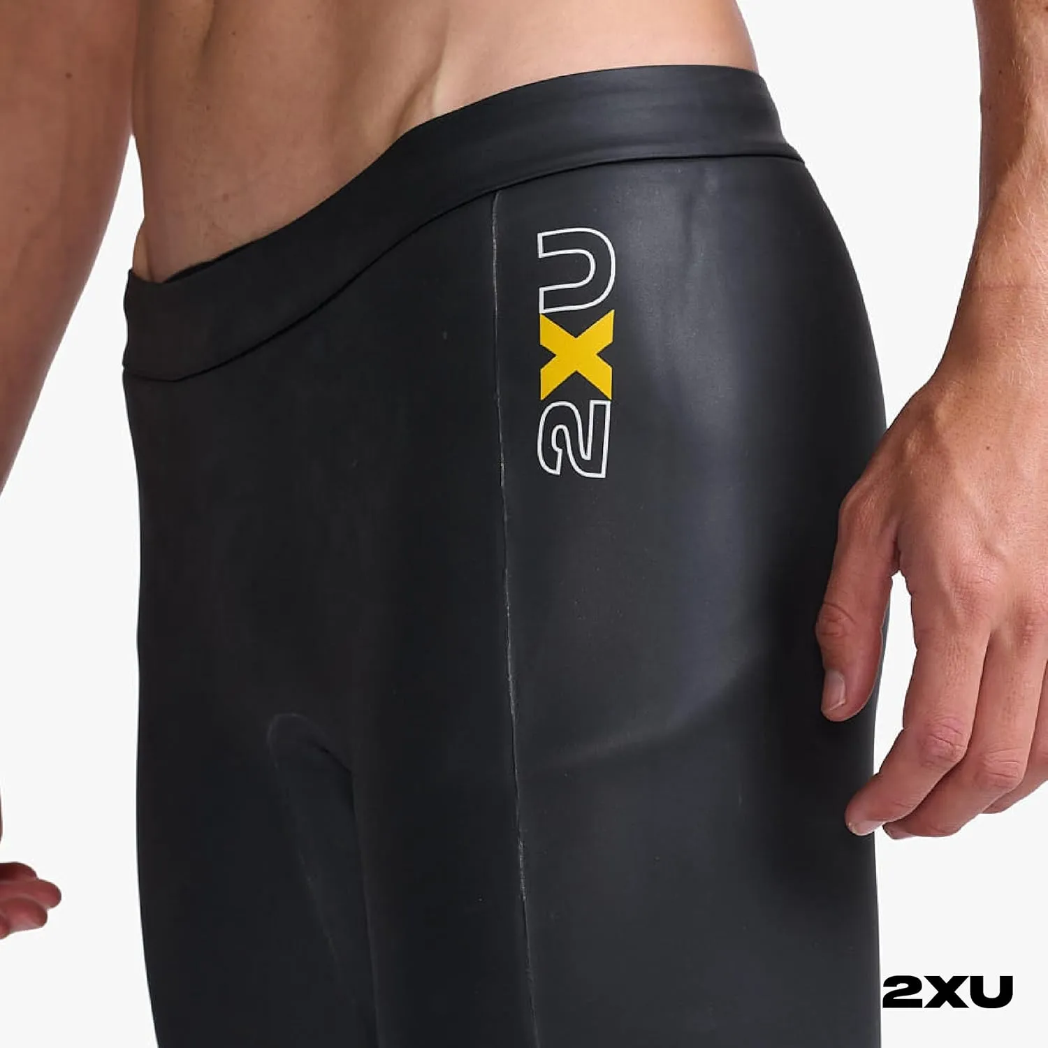 2XU - Propel Buoyancy Short - Rubber Nylon Material for Swimming - Black