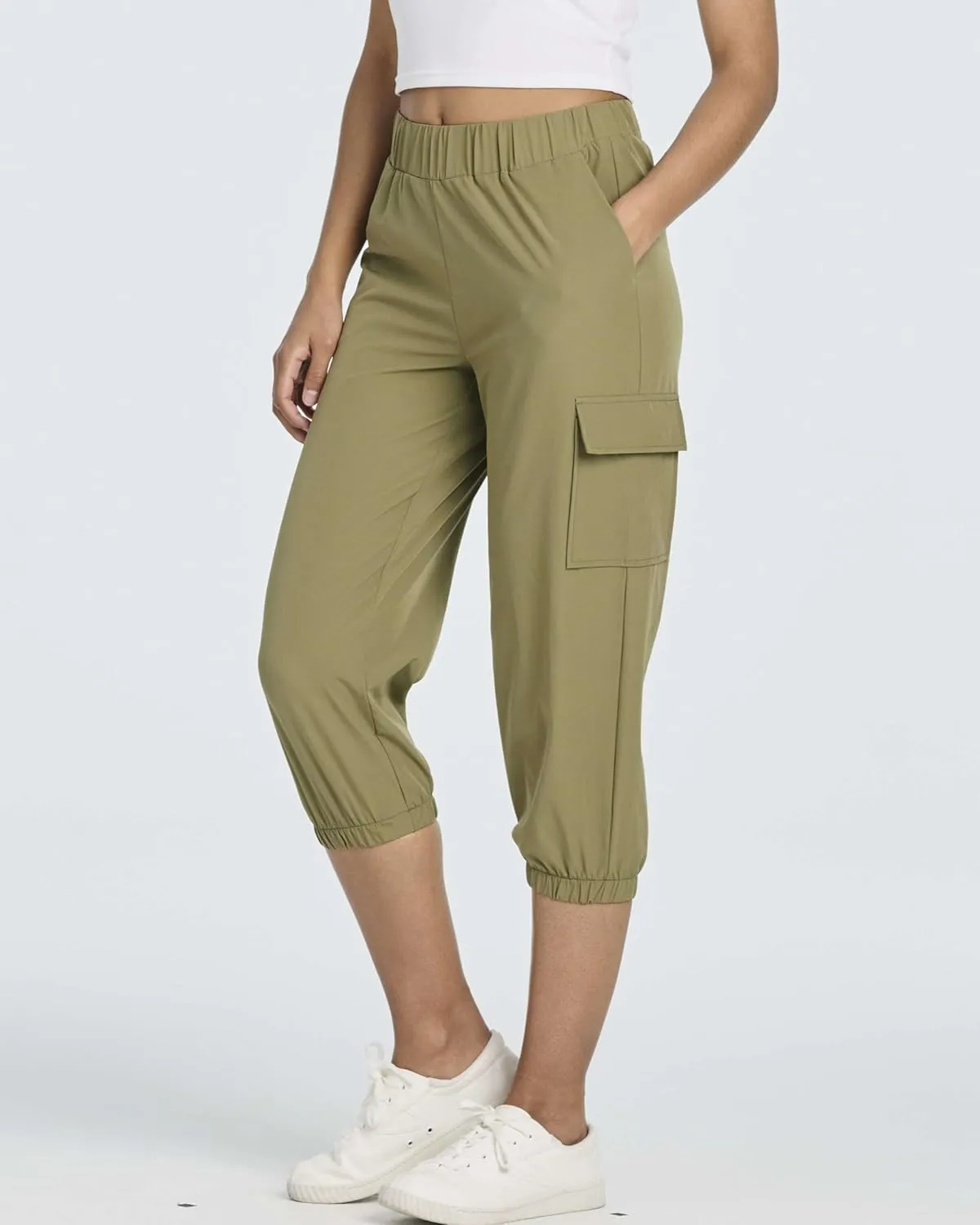 3 Pack:Women's Woven Cargo Capri Jogger Pants Tactical Hiking 5 Pockets Water Resistant Quick Dry Active Pockets Drawstring