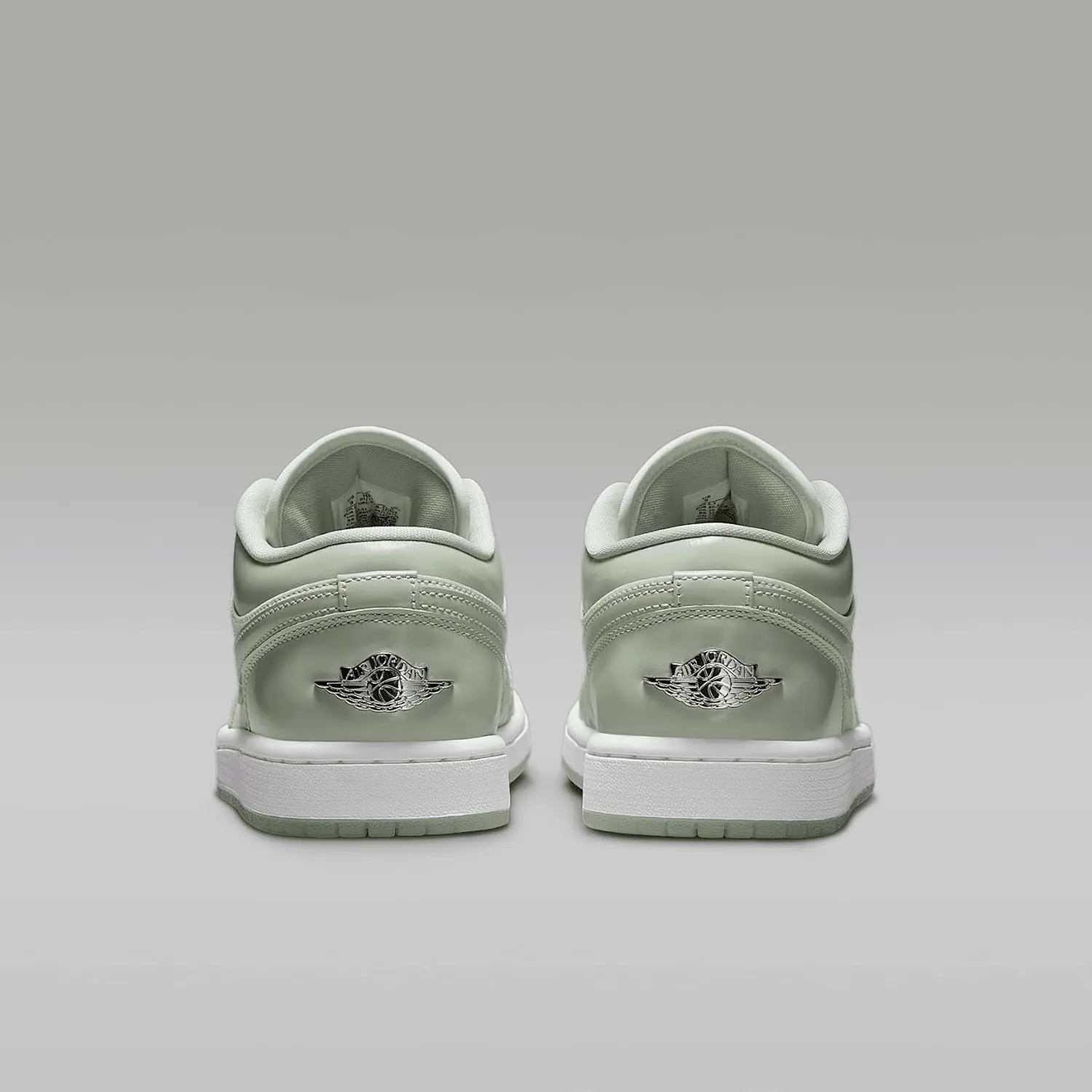 Air Jordan 1 Low SE Women's Shoes (HF4078-100, Sail/Metallic Silver/White/Seafoam)