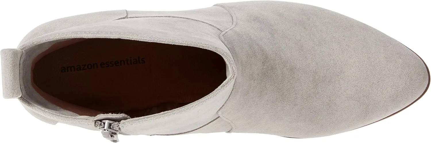 Amazon Essentials Women's Western Ankle Boots