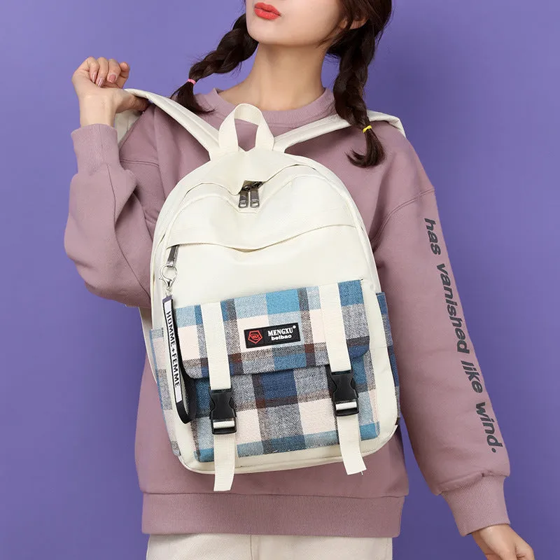 Canvas Backpack Can Even Carry Large-Sized And Heavy Books
