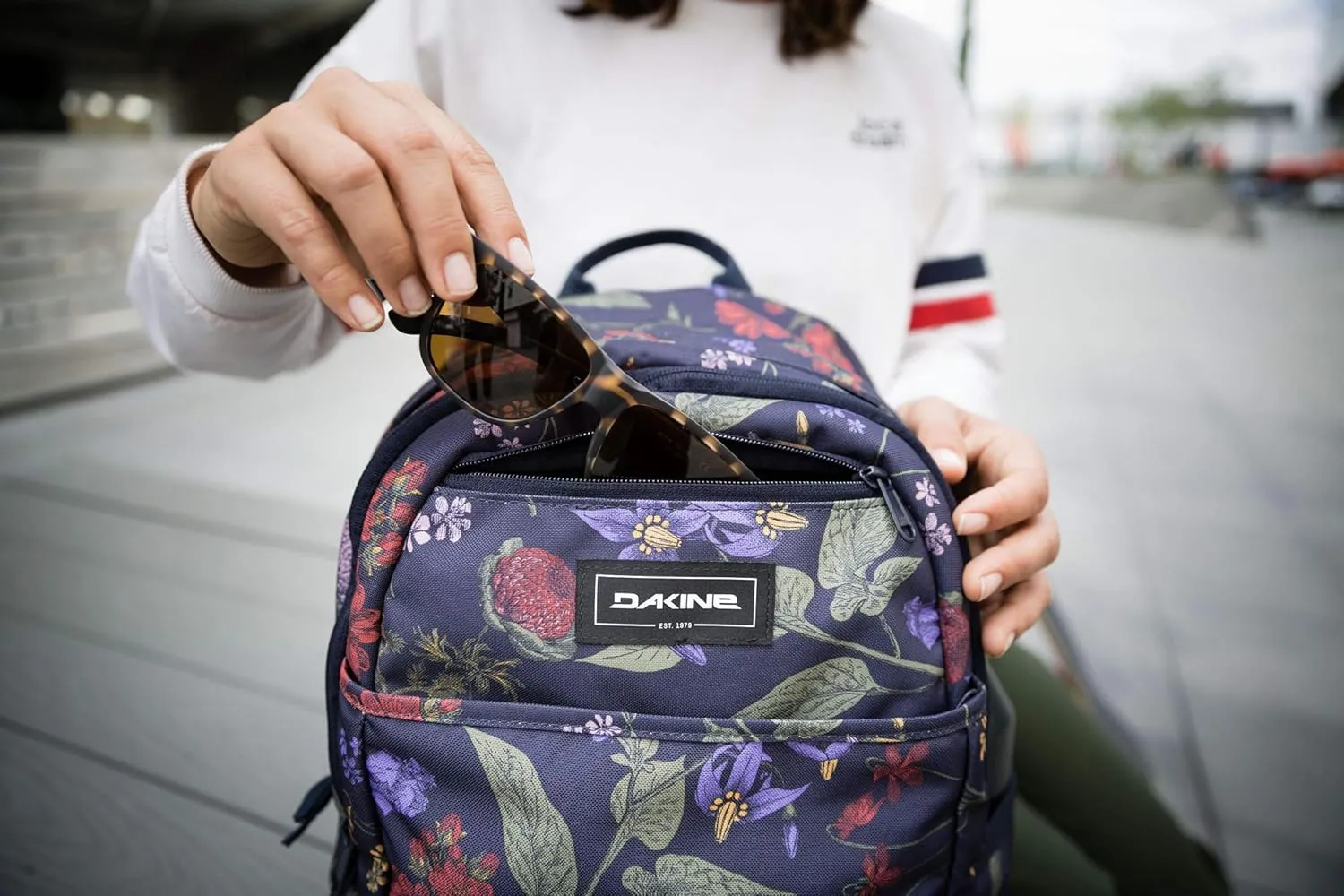 Dakine Essentials Pack 26L - Grapevine, One Size