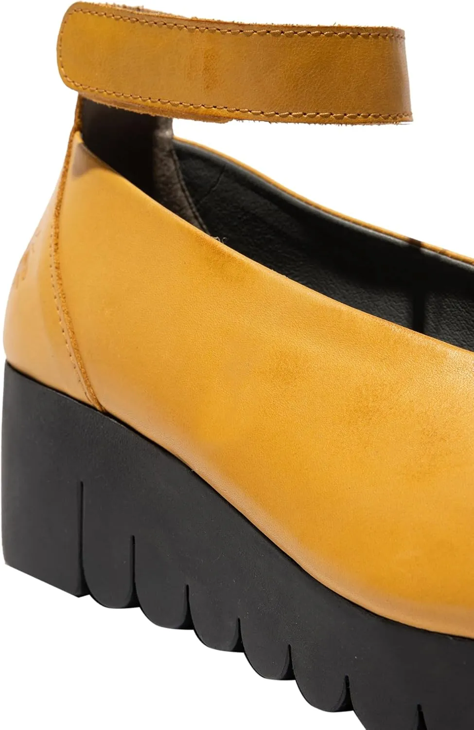 FLY London Women's Vily161fly Pump