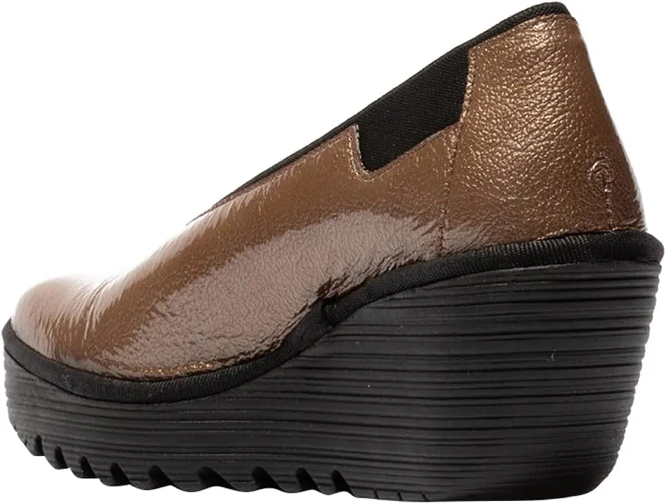 FLY London Women's Yoza438fly Pump