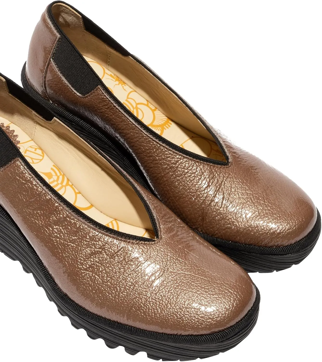 FLY London Women's Yoza438fly Pump