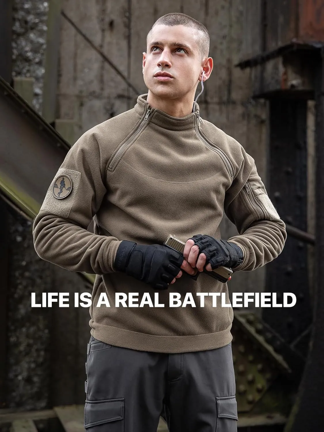 FREE SOLDIER Men's Tactical Fleece Lined Jacket Long Sleeve Crewneck Sweatshirts Pullover with Pockets Commando Sweater