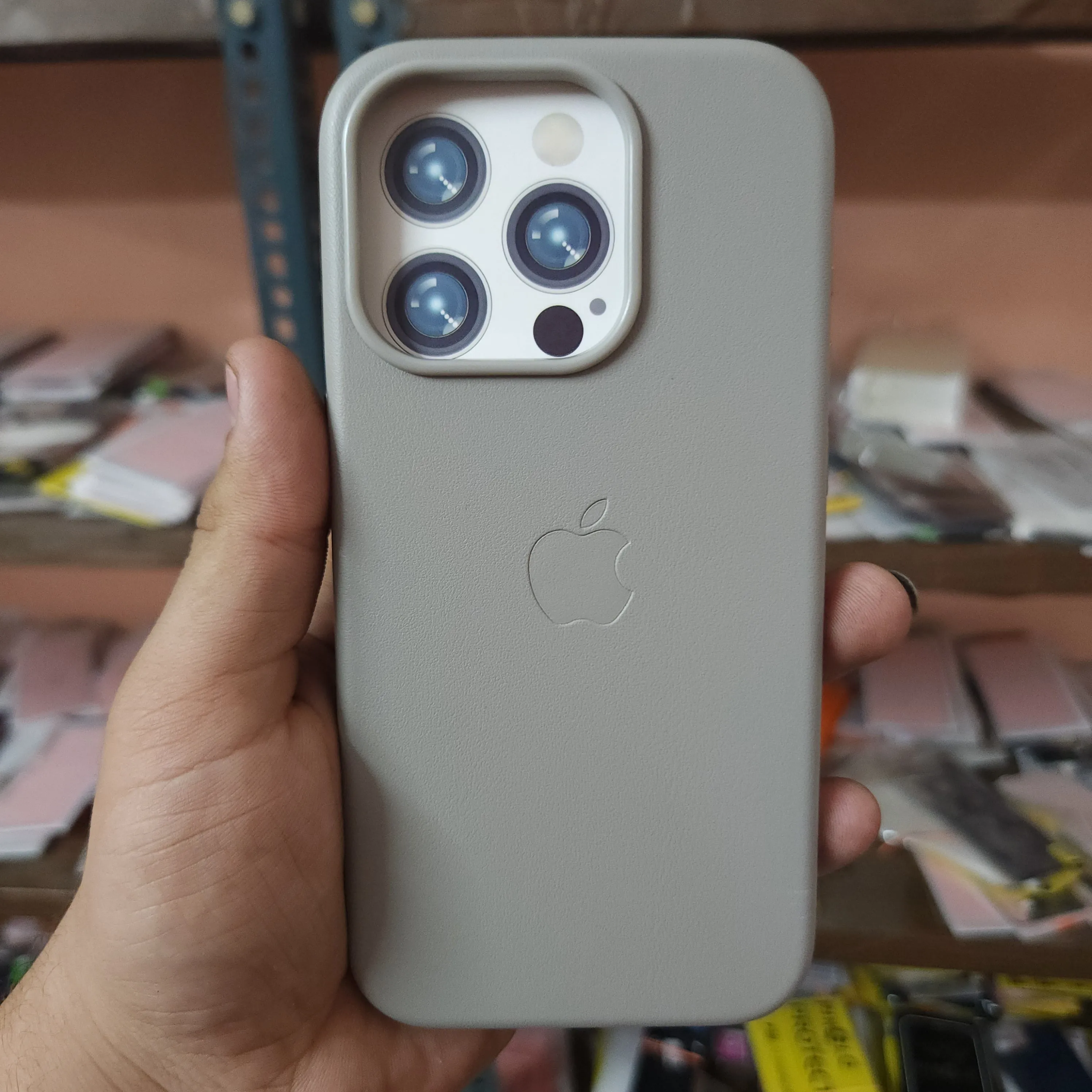 iPhone 14 Pro Max Leather Case (Not Magsafe) - Titanium Grey
