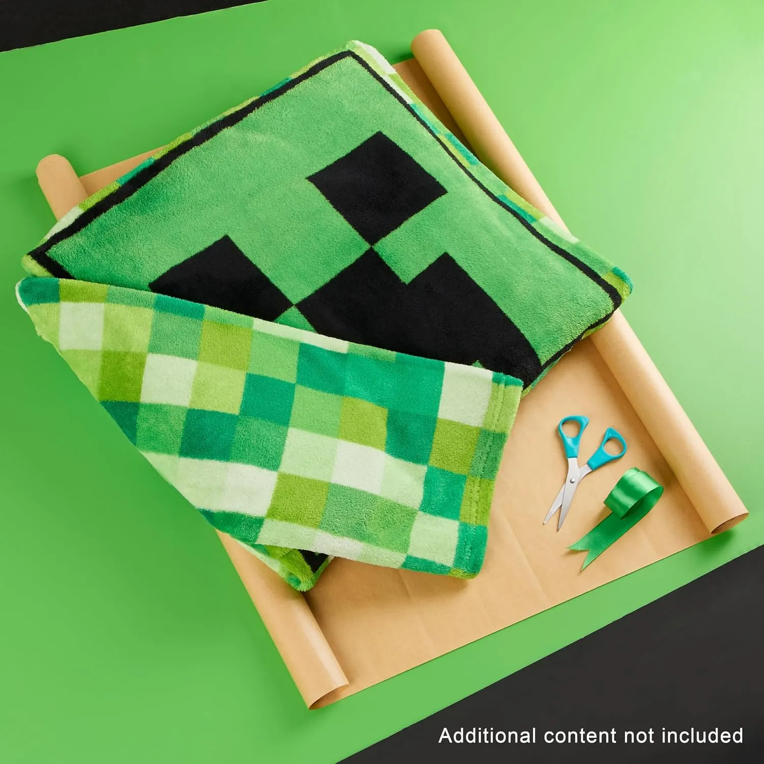 Minecraft Wearable Blanket for Kids and Teenagers - One Size Kids Blanket with Sleeves Cosy Lounge Wear Gifts for Boys
