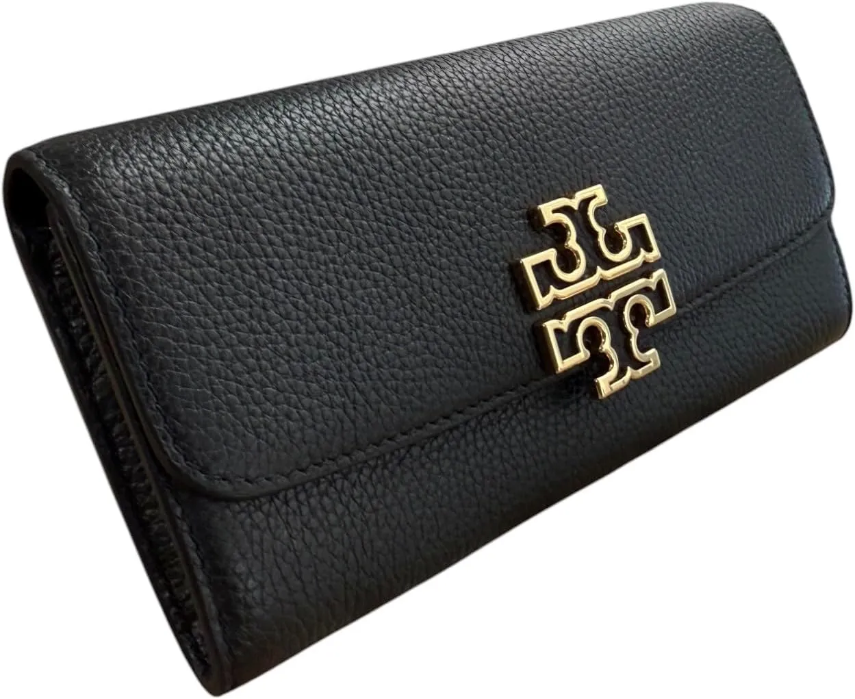 Tory Burch Women's Britten Pebble Leather Envelope Wallet (Black)