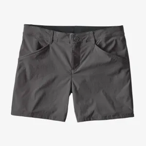 Women's Quandary Shorts - 5 In.