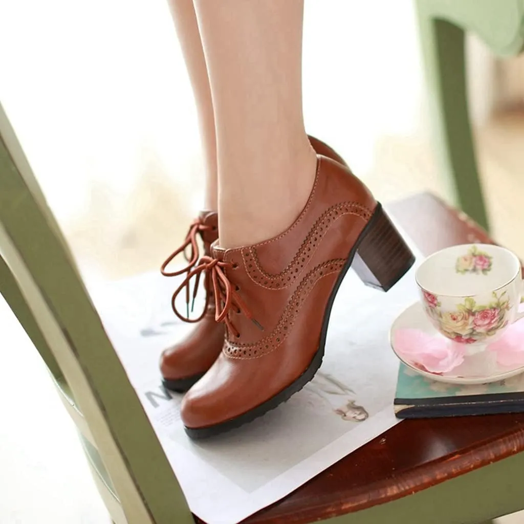 Women's Vintage Lace Up Pump Oxfords Round Toe Two Tone Wingtip Block Low Heel Brogues Dress Shoes